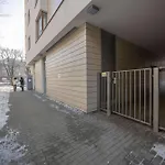 Apartment Spacious Near The Airport Parking & Remote Working By Renters Warsaw